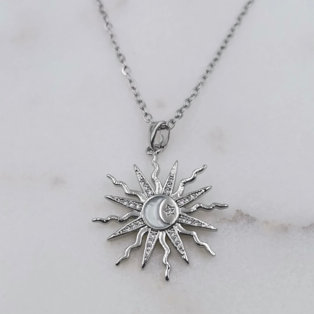 Güneş Silver Kolye