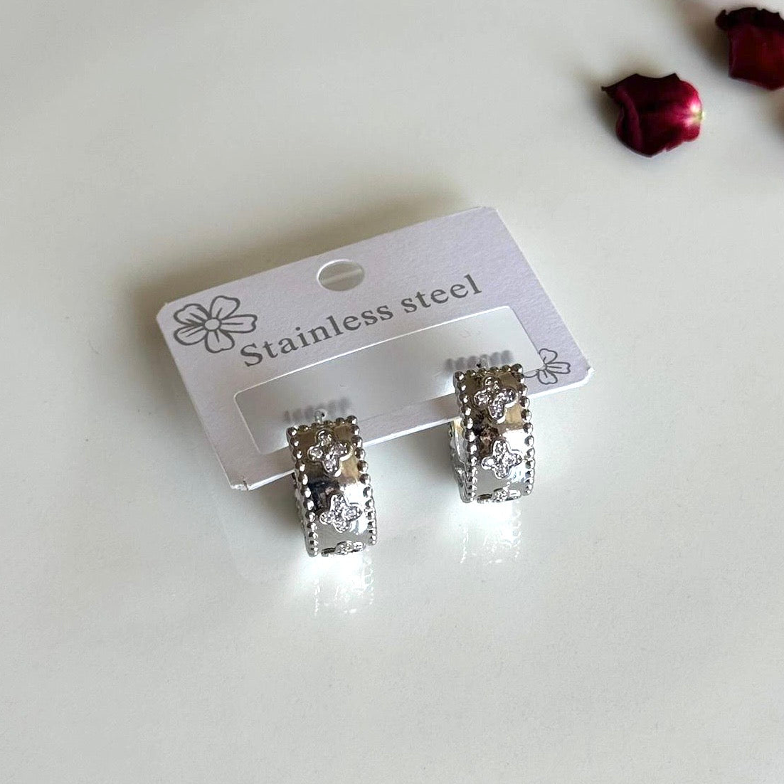 Yonca Detay Silver Küpe