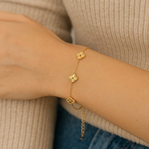 V.Cleef Gold Bileklik