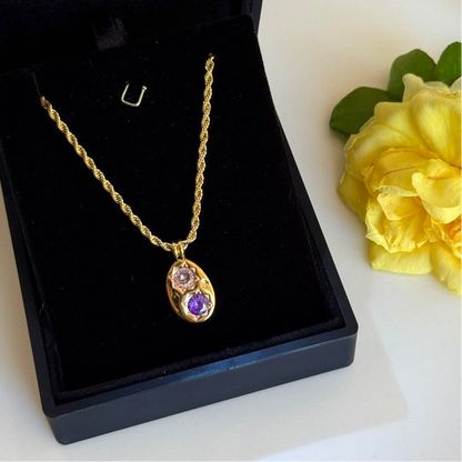 Pembe Mor Taş Oval Kolye
