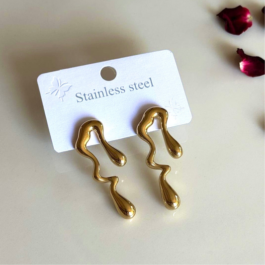 Bombeli Akış Gold Küpe