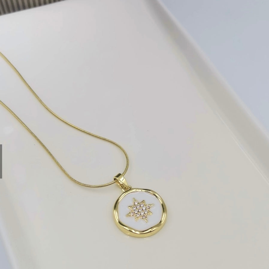 Kuzey Yıldızı Sanat Kolye