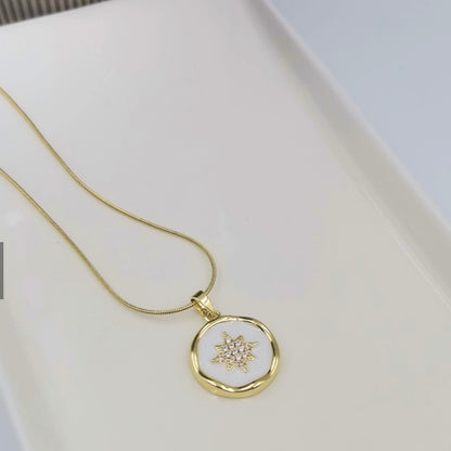 Kuzey Yıldızı Sanat Kolye