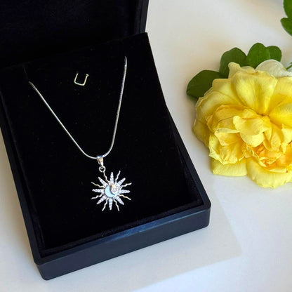 Güneş Silver Kolye
