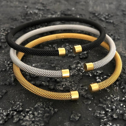 İnce Hasır Model Bileklik Siyah